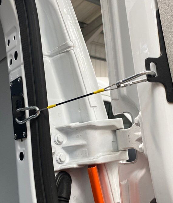 L4V Check Strap - Vehicle Accessories Ltd